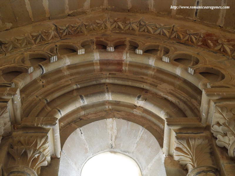 DETALLE DE VANO EN LA CABECERA DE LA SALA CAPITULAR